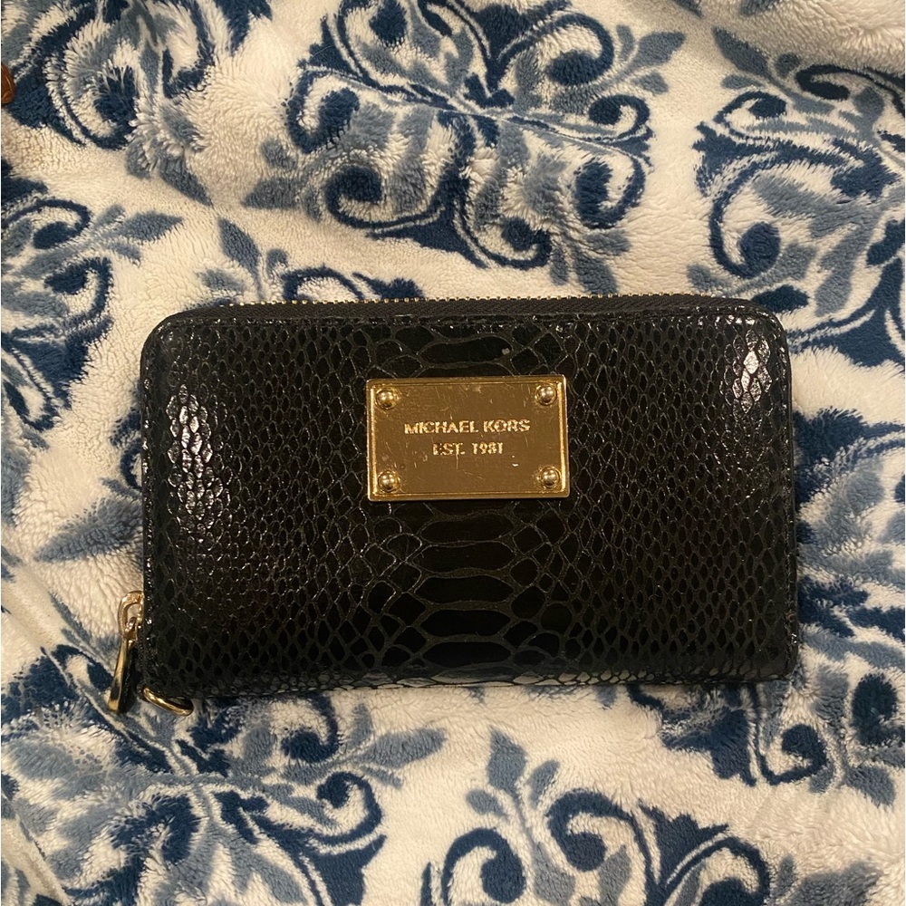 Michael Kors wallet